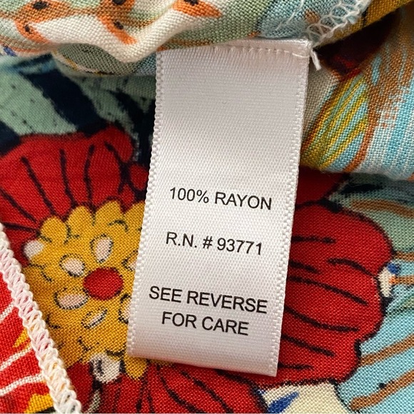 Mirror Image Top Floral Size 1X Tie Front Blouse Bell Sleeve - Picture 10 of 11